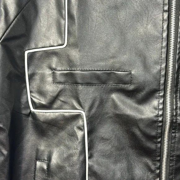 Jiechaofang Black‎ with White Piping Faux Leather Jacket in Size XL